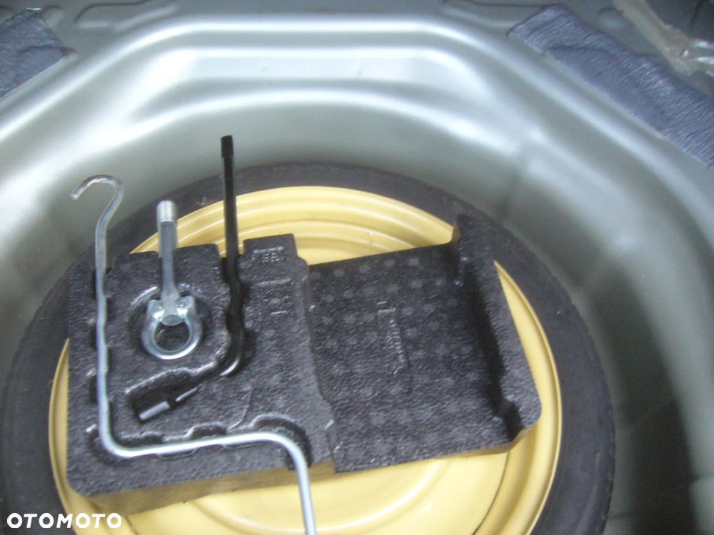 Toyota Corolla 1.4 D-4D Terra - 16