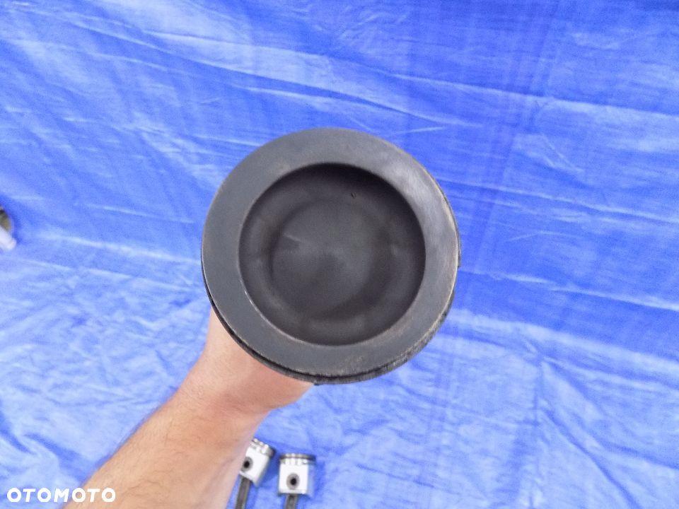 tłok korbowód r500335 claas arion 420 john deere 4045hrp - 4