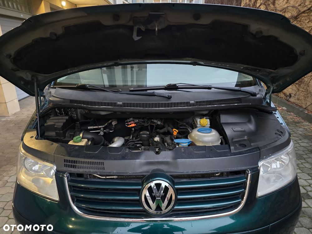 Volkswagen Transporter Caravelle Kurz Autm DPF Comfortline - 25