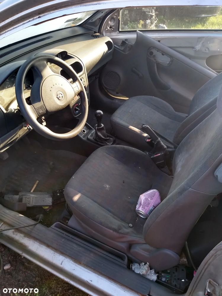 Opel Corsa częśći - 4