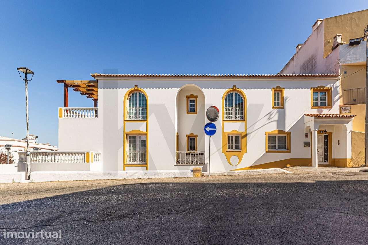 Apartamento T3 para Arrendar em Alcantarilha - Algarve - Grande imagem: 2/26