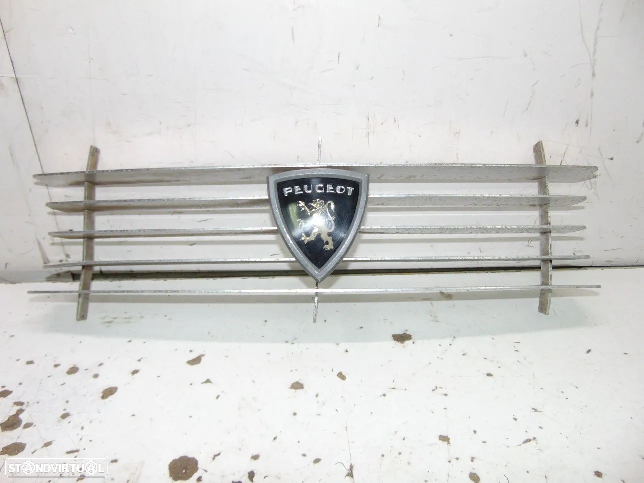 Peugeot 404 coupe/cabrio grelha - 1