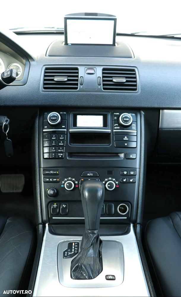 Volvo XC 90 D5 AWD Executive - 12