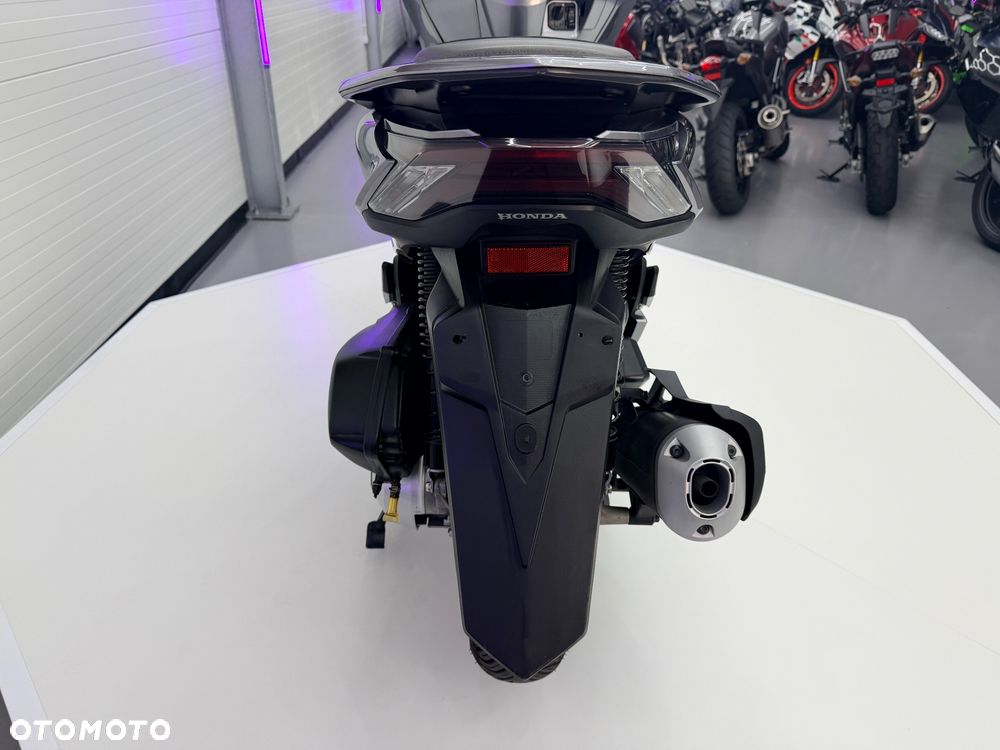 Honda PCX - 18