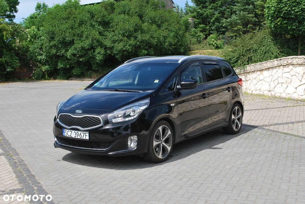 Kia Carens 1.7 CRDi XL 7os - 11