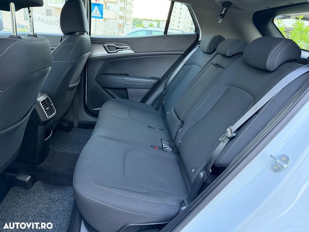 KIA Sportage 2023 — imagine 17