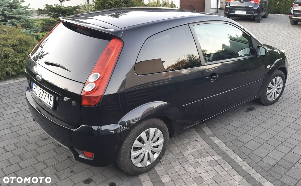 Ford Fiesta - 7