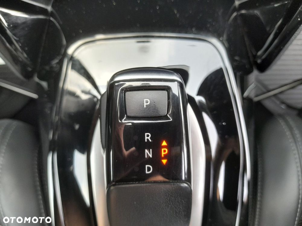 Peugeot 2008 1.2 PureTech GT S&S EAT8 - 30
