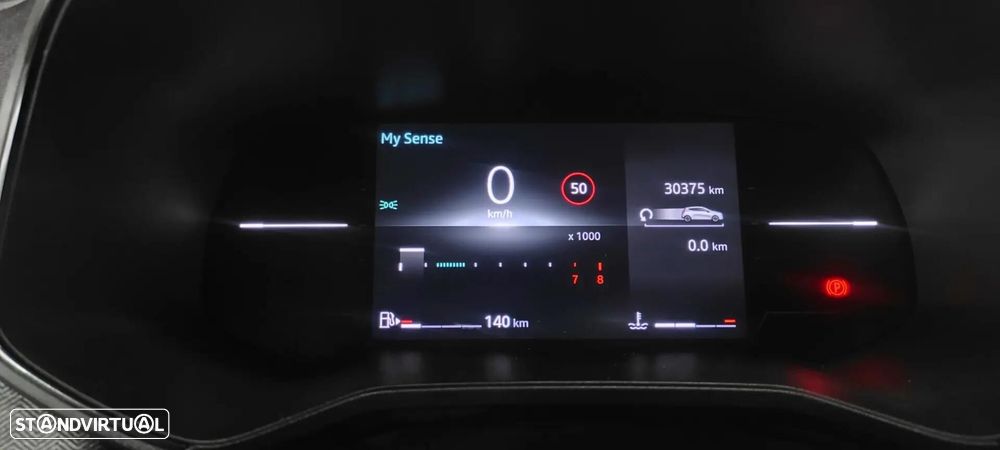 Renault Clio 1.0 TCe Techno - 36