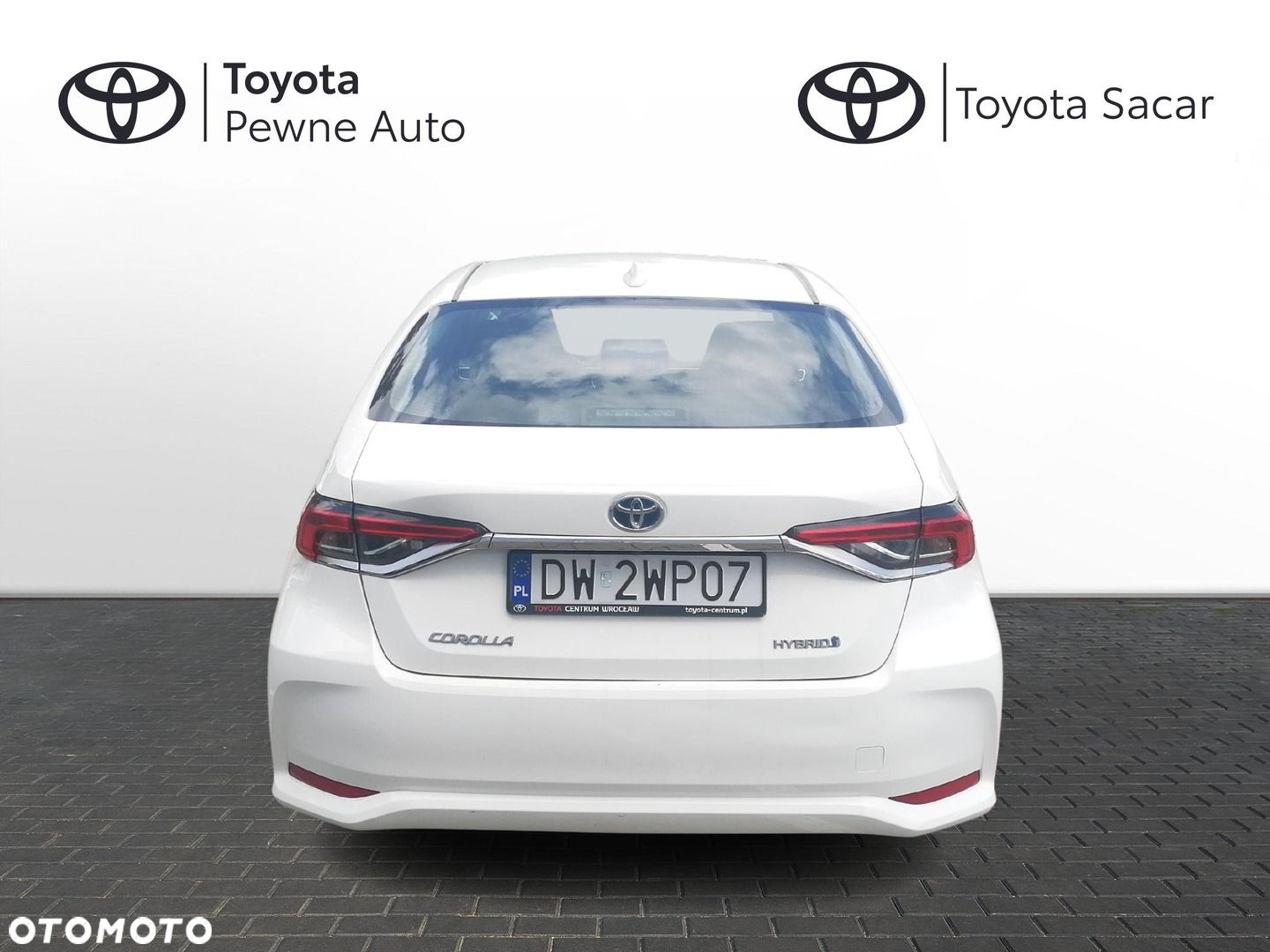 Toyota Corolla - 4