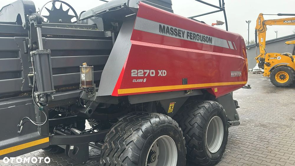 Massey Ferguson 2270XD - 5