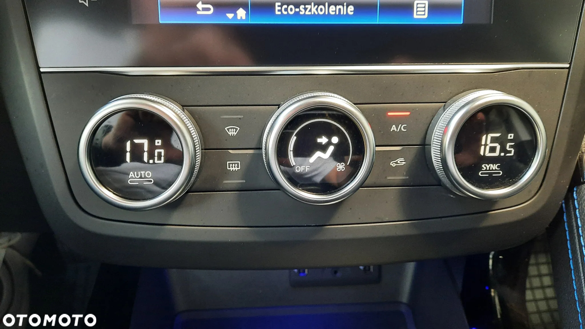 Renault Kadjar TCe 140 GPF LIMITED - 19