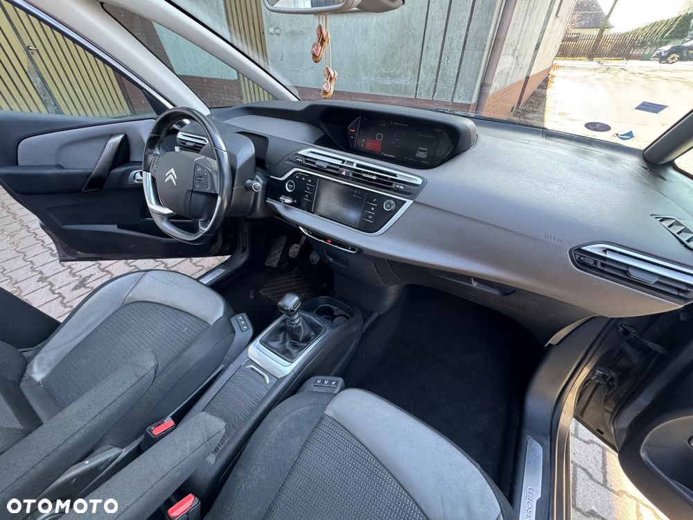 Citroën C4 Picasso - 8