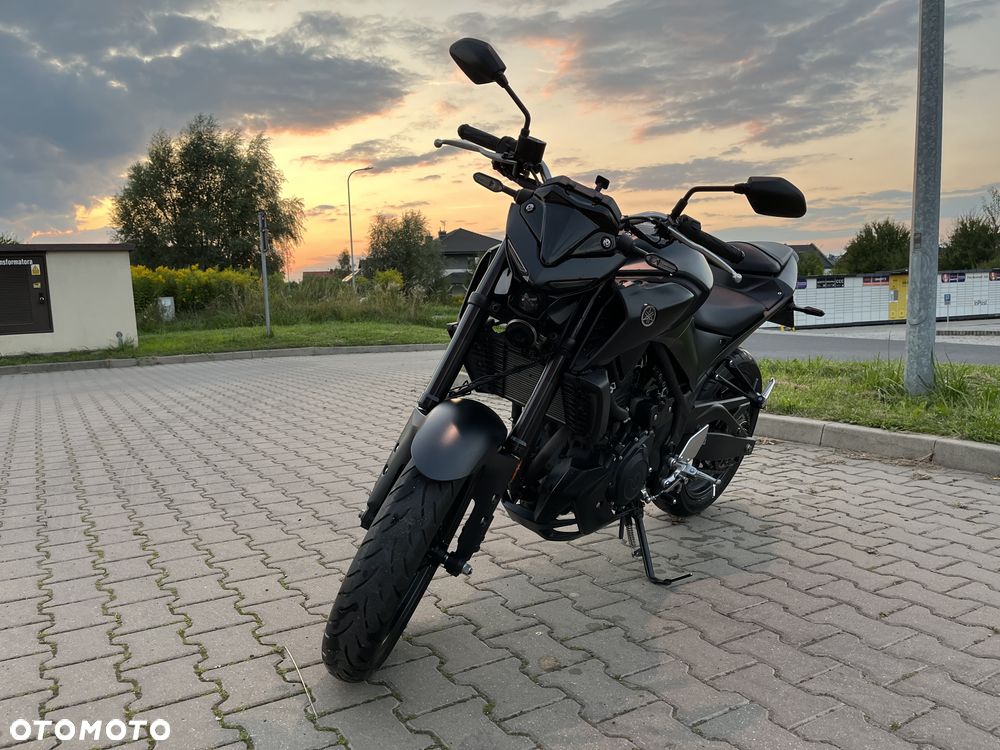 Yamaha MT - 1