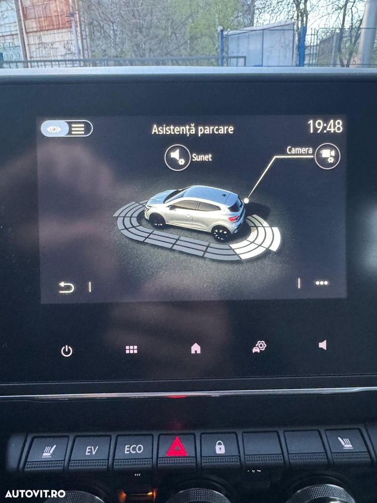 Renault Clio V E-Tech 145 Techno - 9