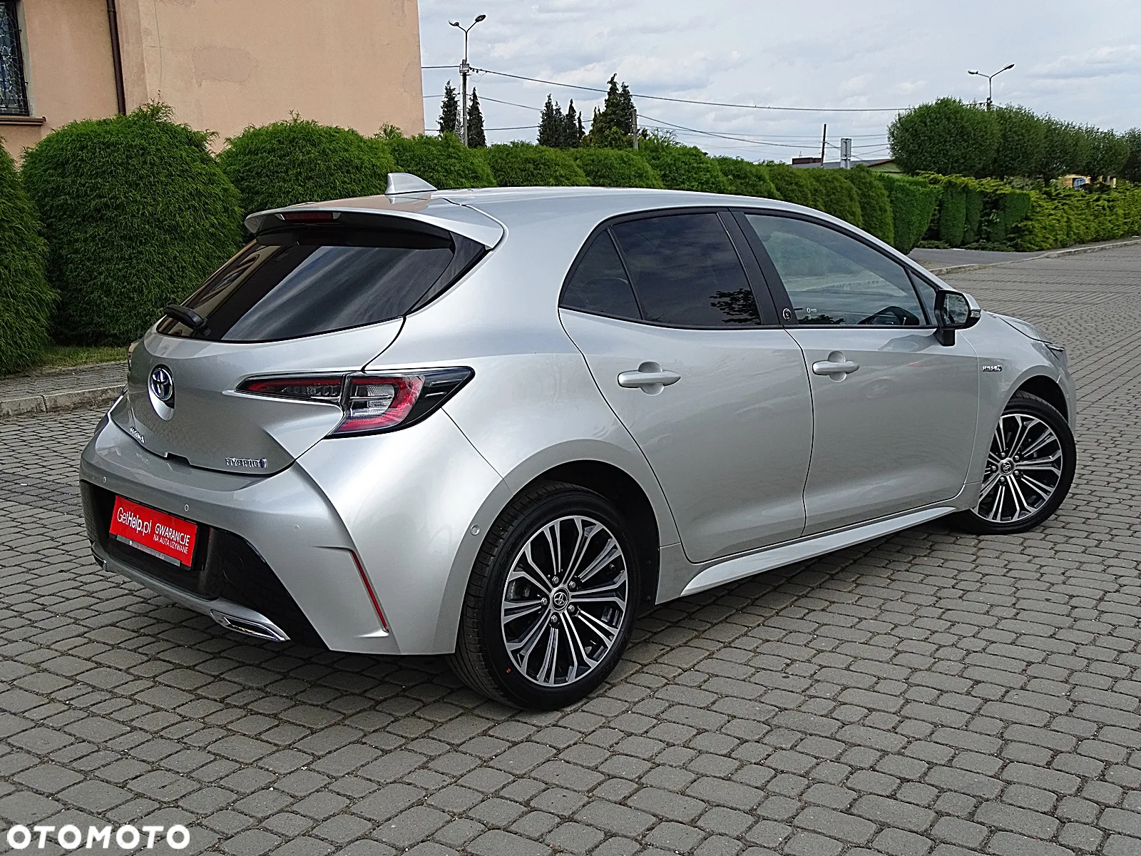 Toyota Corolla 1.8 Hybrid Team Deutschland - 14