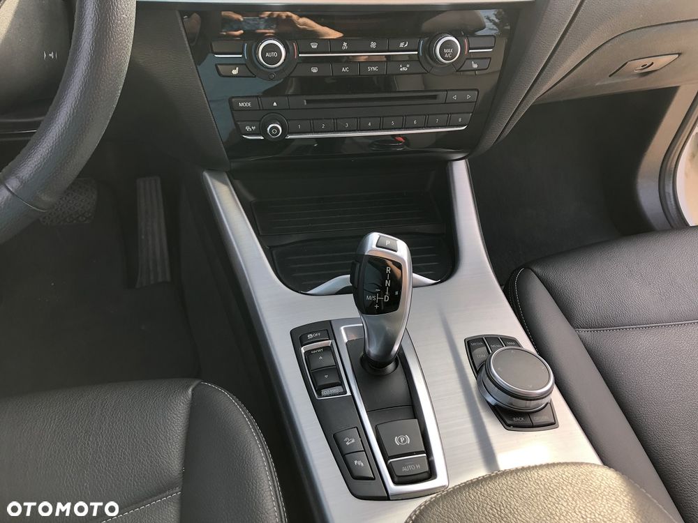 BMW X3 xDrive20d xLine - 8