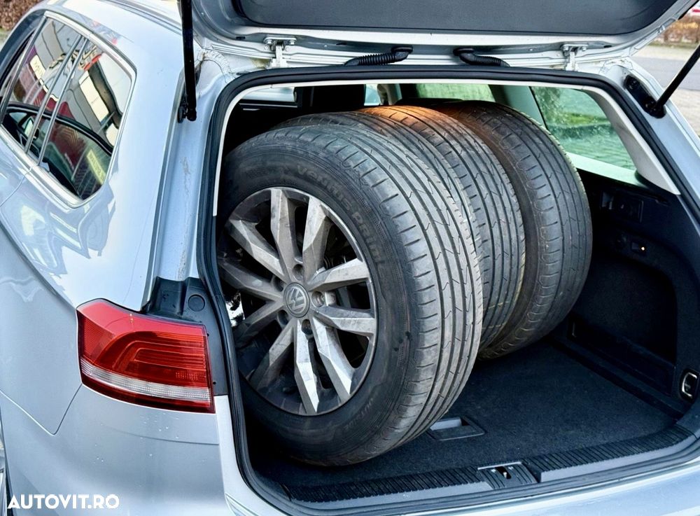 Volkswagen Passat Variant 2.0 TDI SCR BlueMotion Comfortline - 7