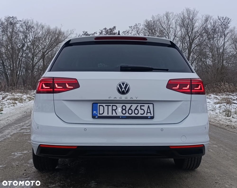 Volkswagen Passat 2.0 TDI Business DSG - 33