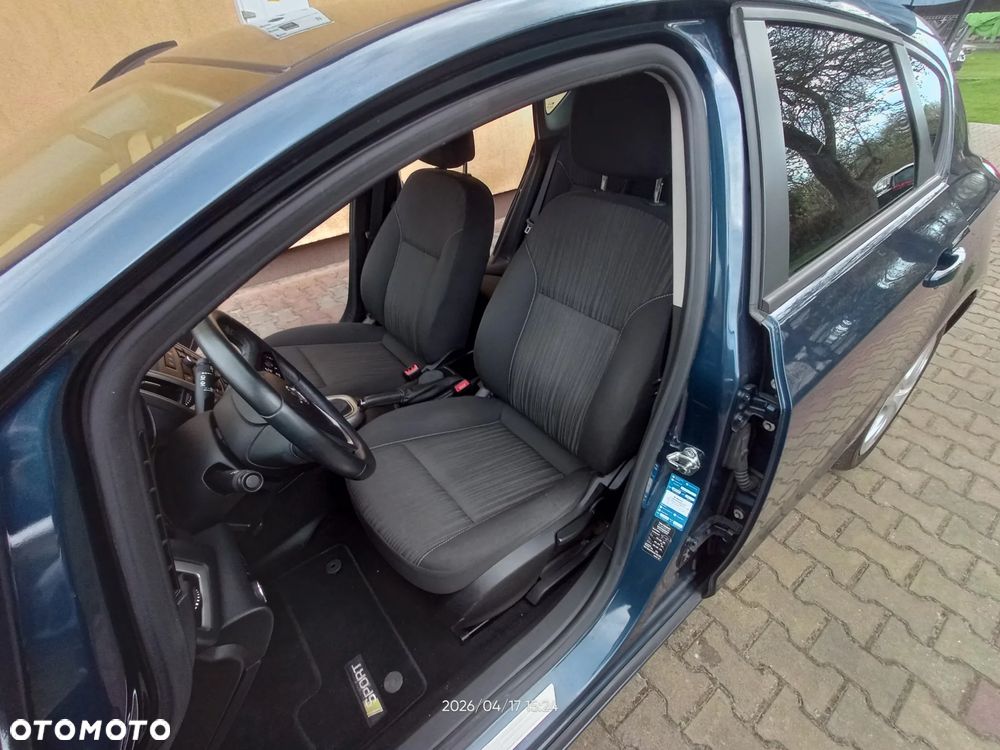 Opel Astra 1.4 T Active - 25