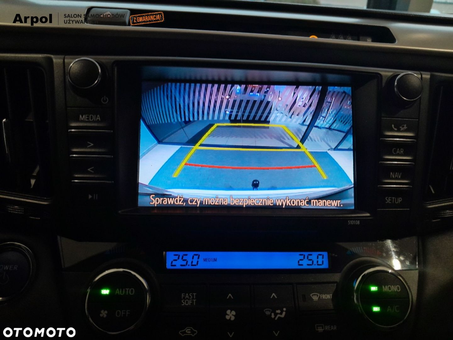 Toyota RAV4 - 24