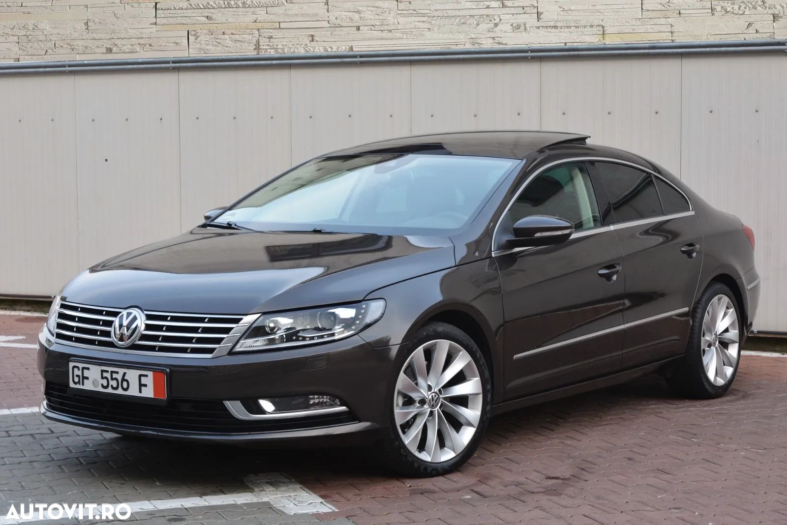 Volkswagen Passat CC 2.0 TDI BlueMotion Technology DSG - 1