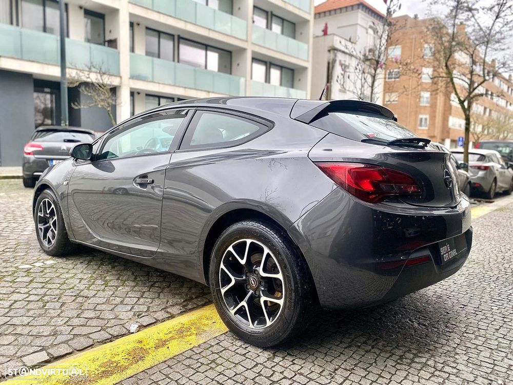 Opel Astra GTC 1.7 CDTI DPF - 9