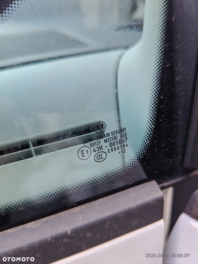 Volkswagen CADDY MAXI - 18