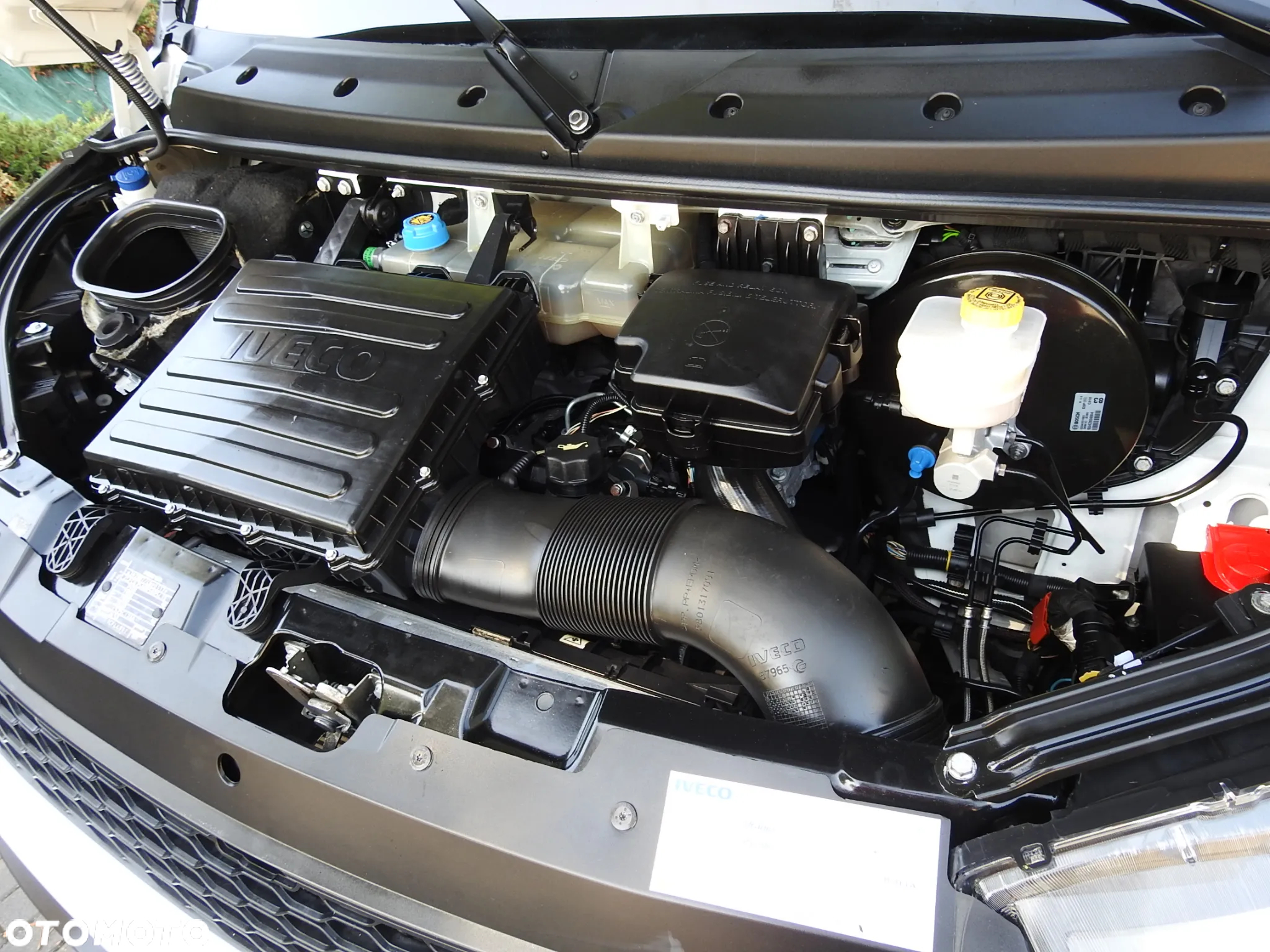 Iveco DAILY 35C15 KONTENER CHŁODNIA -12*C ZASILANIE 230V BLIŹNIACZE KOŁA 150KM [ 5418 ] - 31