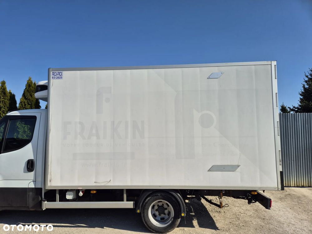 Chłodnia Mroźnia 7 palet 3.8m, 2019, Carrier Pulsor 600mt, 2 parowniki, reg ściana, zasilanie stacjonarne! Stan bdb! - 5