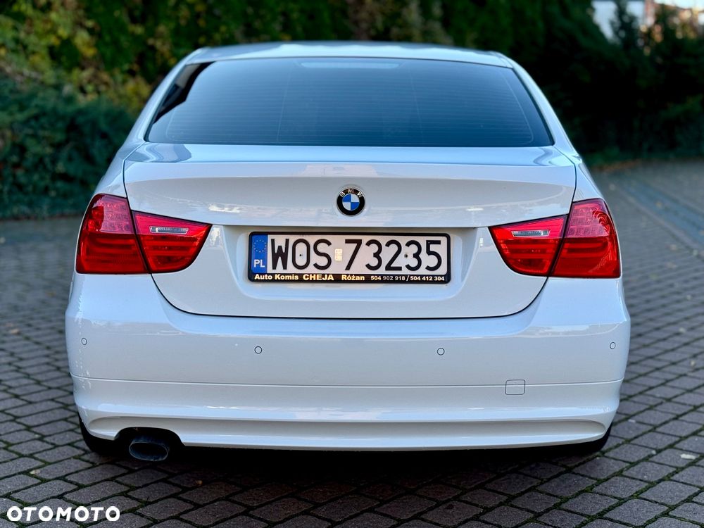 BMW Seria 3 318d Modern Line - 26