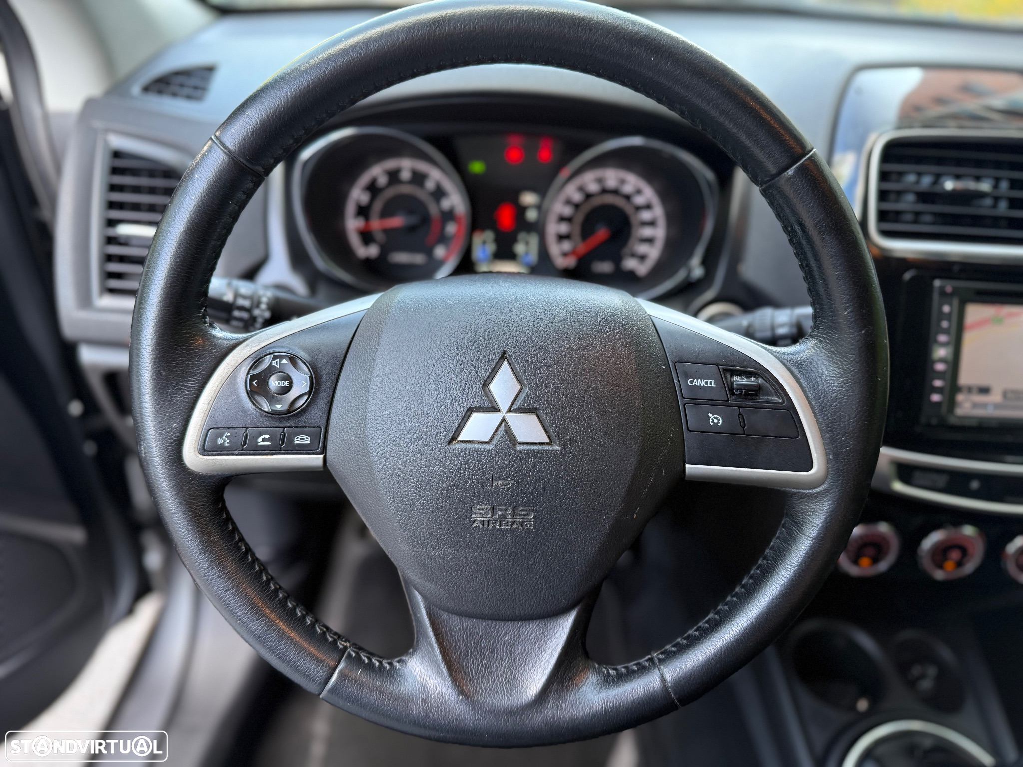 Mitsubishi ASX 1.6 Cross City - 14