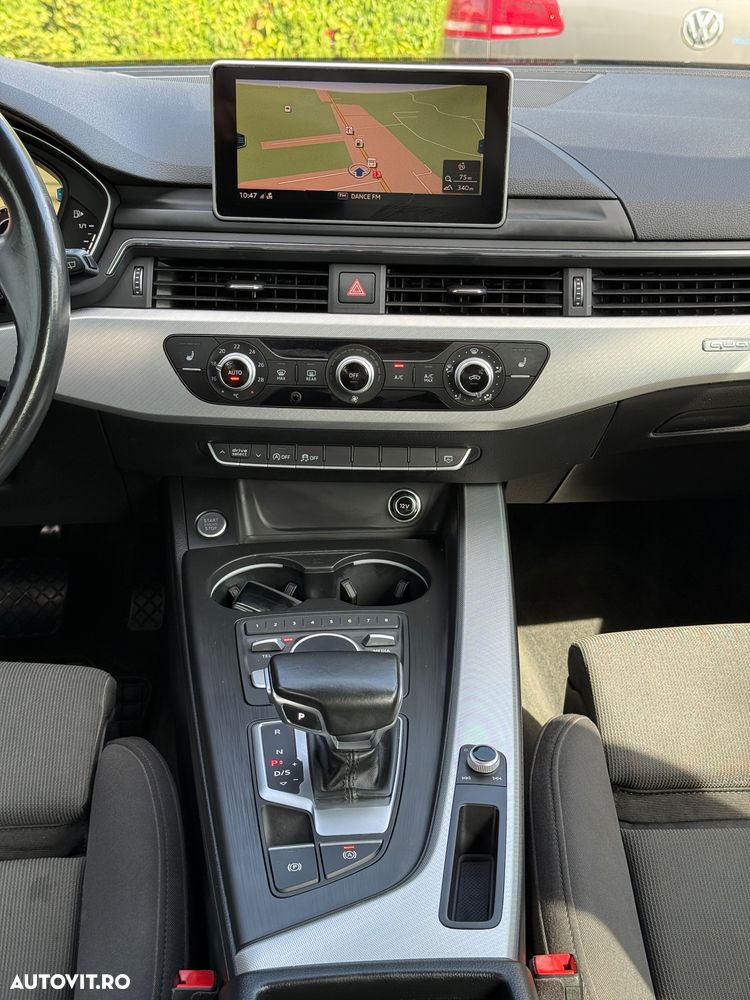 Audi A4 Avant - 31