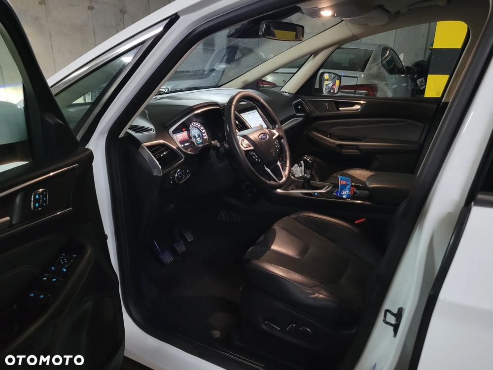 Ford S-Max 2.0 TDCi Titanium - 39