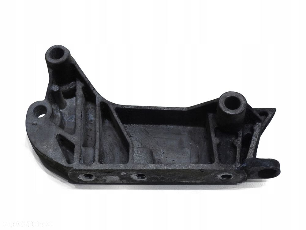 ŁAPA WSPORNIK SILNIKA VECTRA C 2.2 DIRECT 9156953 - 1