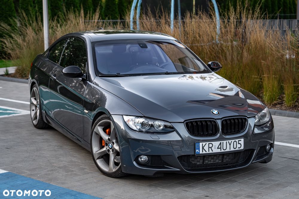 BMW Seria 3 330d - 24