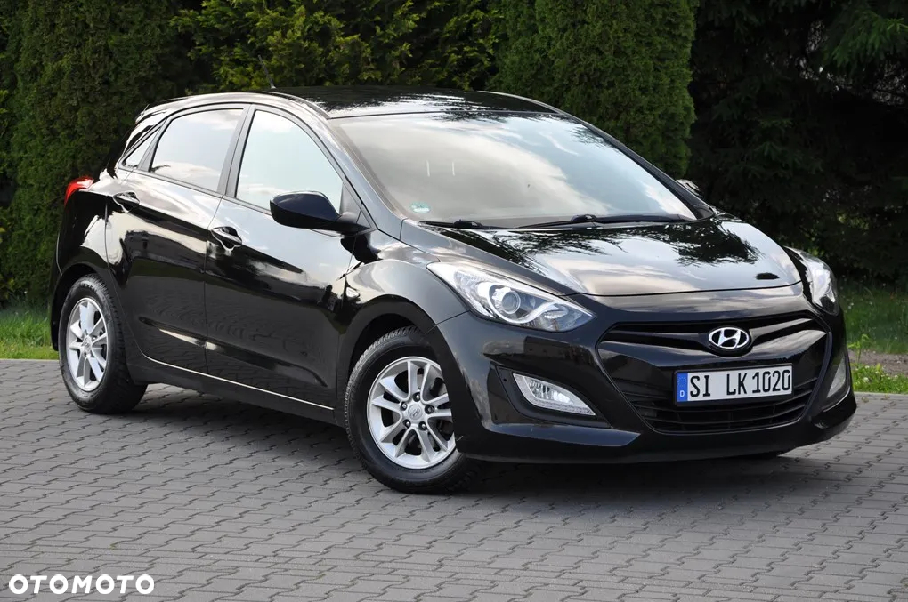 Hyundai i30 1.4 Fifa World Cup Edition - 9