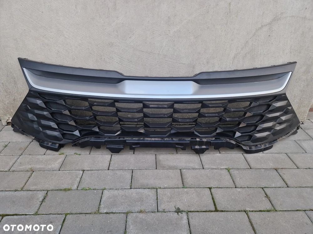 ATRAPA, GRIL KIA SPORTAGE V 2021-- - 1
