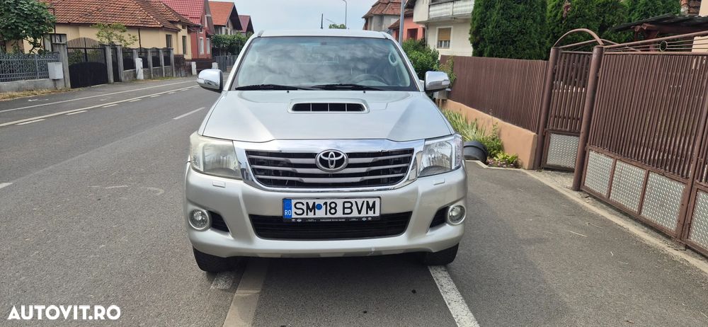 Toyota Hilux 4x4 Extra Cab DPF Comfort - 1