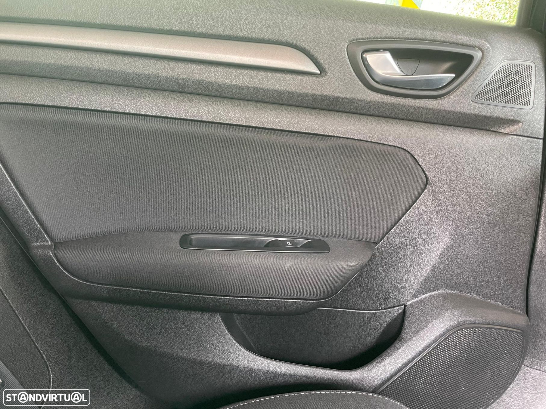 Renault Mégane Sport Tourer 1.3 TCe Limited - 10