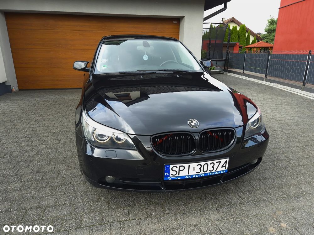 BMW Seria 5 530i - 11