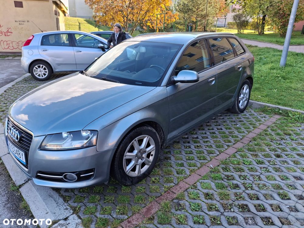 Audi A3 2.0 TDI DPF Attraction - 2