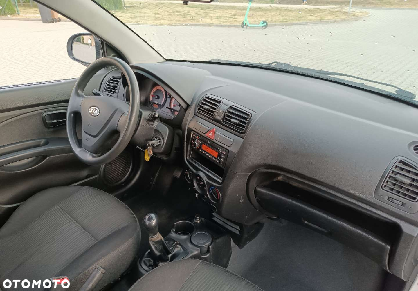Kia Picanto - 12