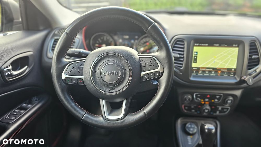 Jeep Compass 2.0 MJD Trailhawk 4WD S&S - 16