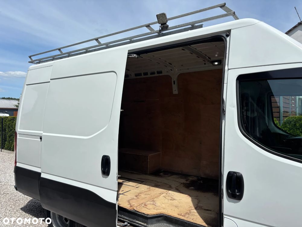 Iveco Daily 35C15 L2H2**3.0**Bliźniak**Furgon**150KM**Sprowadzony - 9