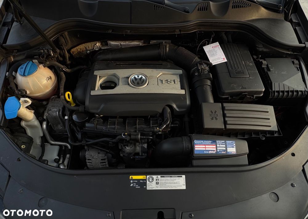 Volkswagen Passat 1.8 TSI DSG Comfortline - 39