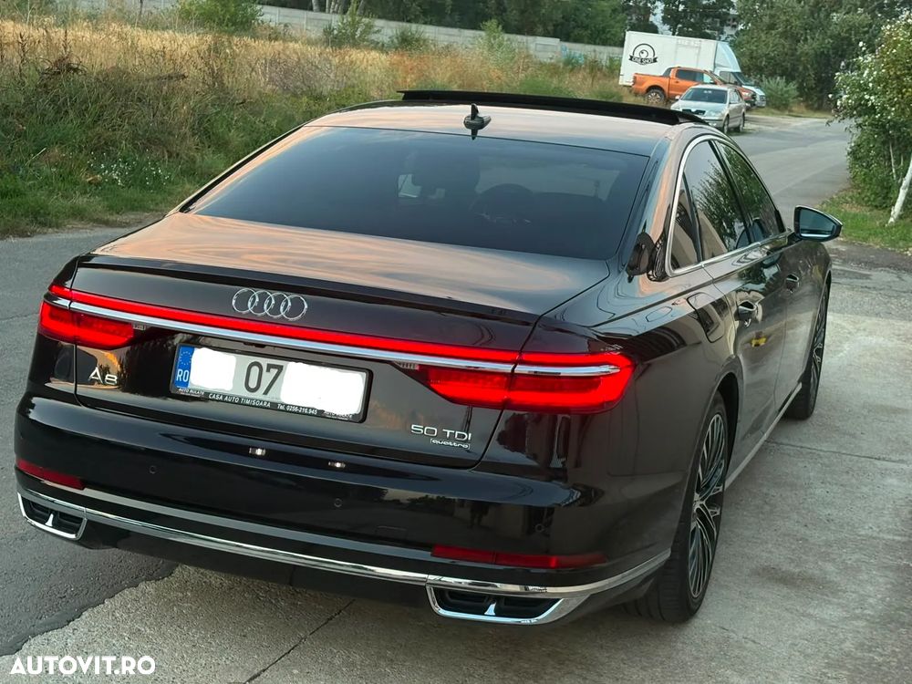 Audi A8 - 7