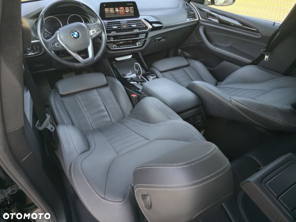 BMW X3 xDrive20d xLine sport - 9