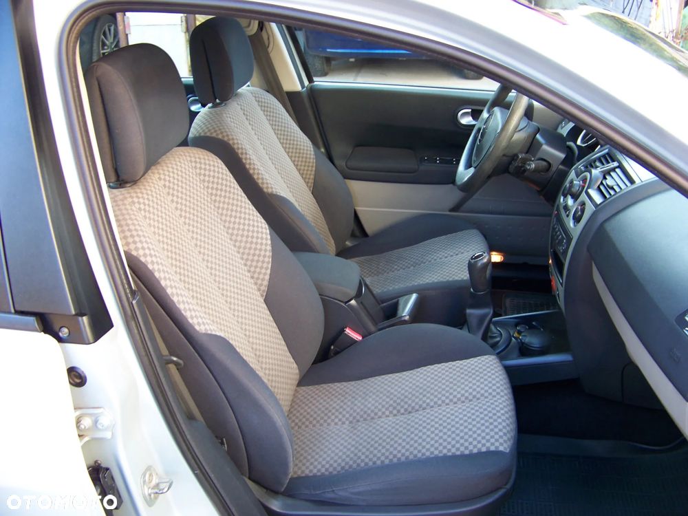 Renault Megane - 21