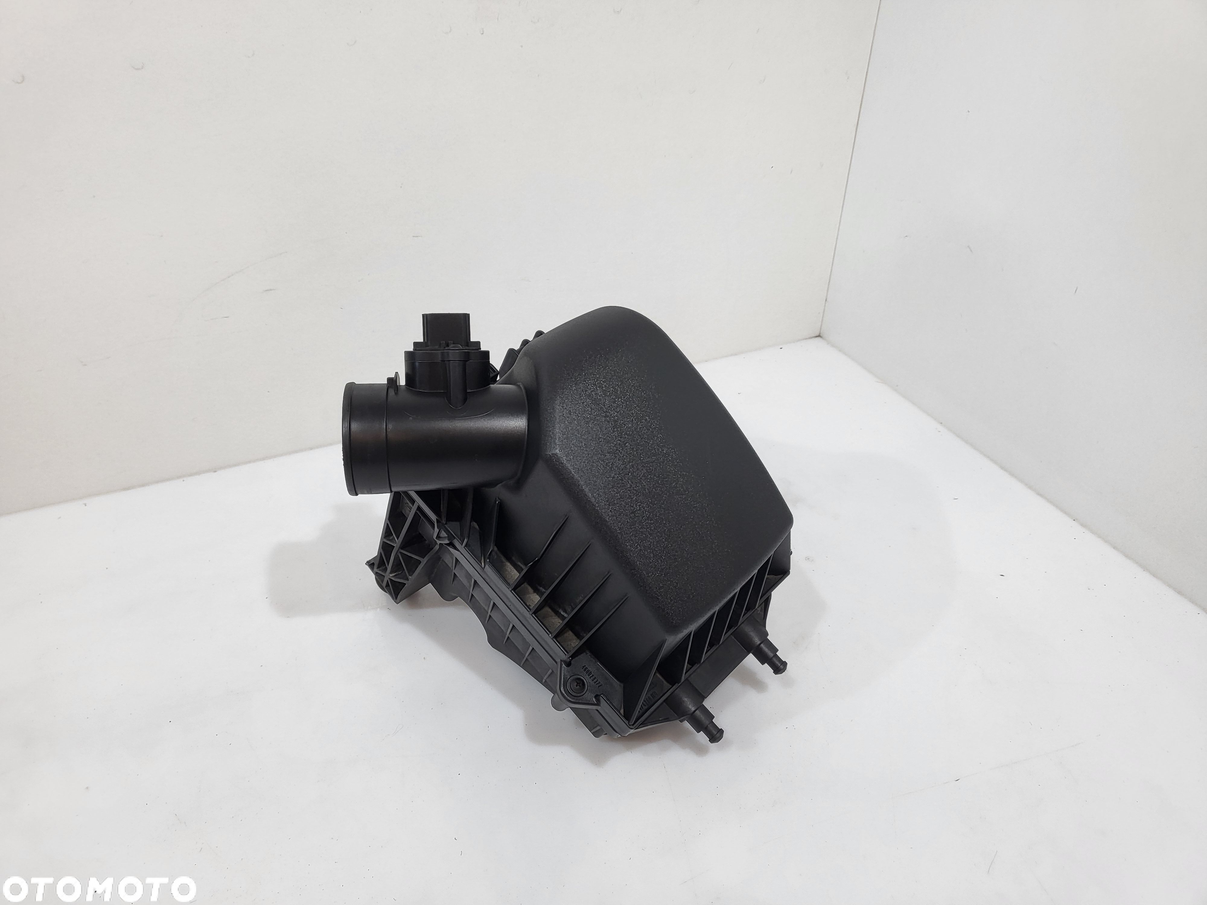 OPEL MOKKA X OBUDOWA FILTRA POWIETRZA 1.6  13484479 - 1